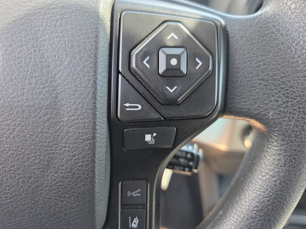 Used 2022 Toyota Tacoma SR w/ SX Package AWD/4WD image 22