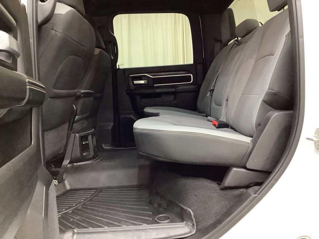 Used 2024 RAM 3500 Big Horn image 13