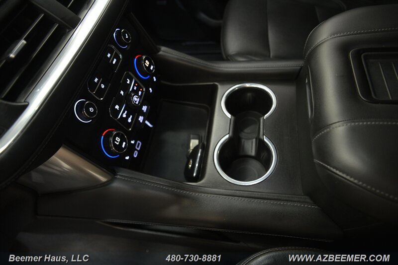 Used 2021 Chevrolet Suburban LT RWD image 36