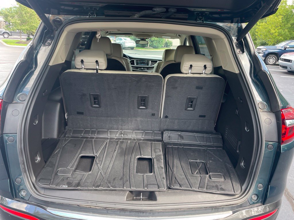 Used 2019 Buick Enclave Premium AWD/4WD image 32