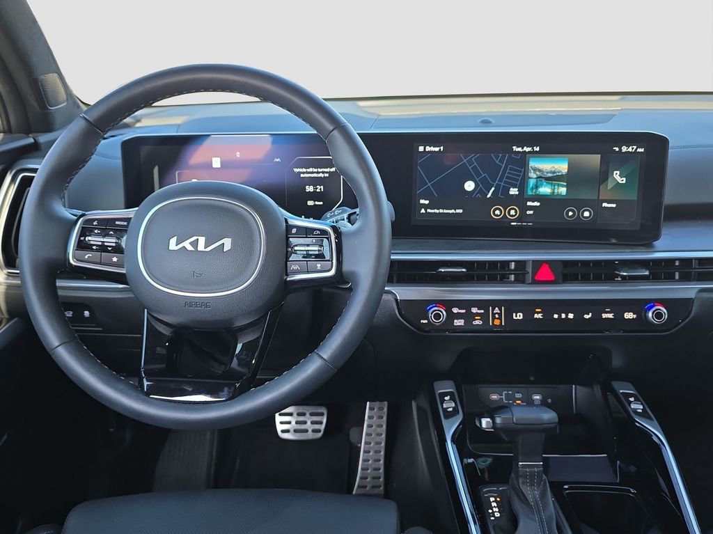 Used 2025 Kia Sorento SX Prestige AWD/4WD image 13