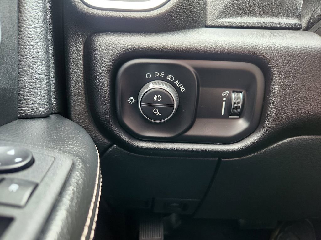 Used 2022 RAM 3500 Big Horn w/ Level C Equiment Group image 24