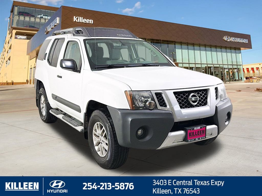 Used 2015 Nissan Xterra S w/ Value Package image 1