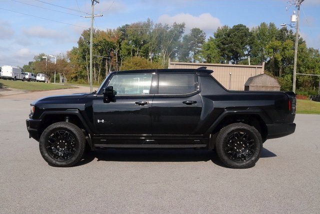 New 2025 GMC Hummer EV 2X image 4