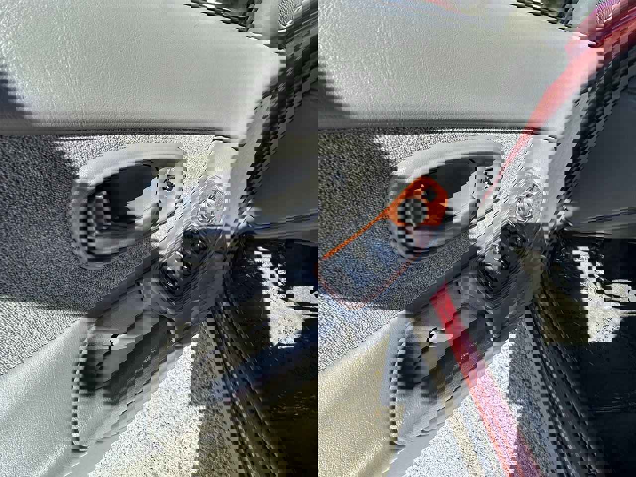 Used 1999 Oldsmobile Intrigue GX FWD image 30