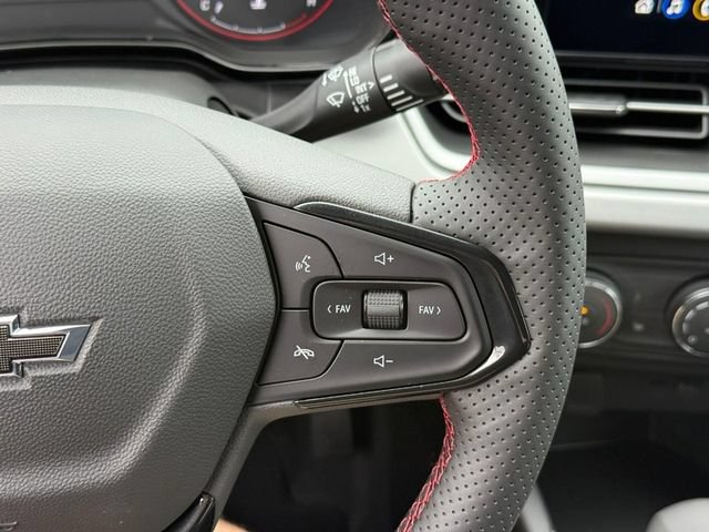 New 2026 Chevrolet Trax RS w/ Driver Confidence Package FWD image 15