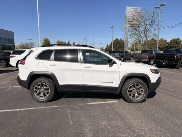 Used 2022 Jeep Cherokee Trailhawk AWD/4WD image 2