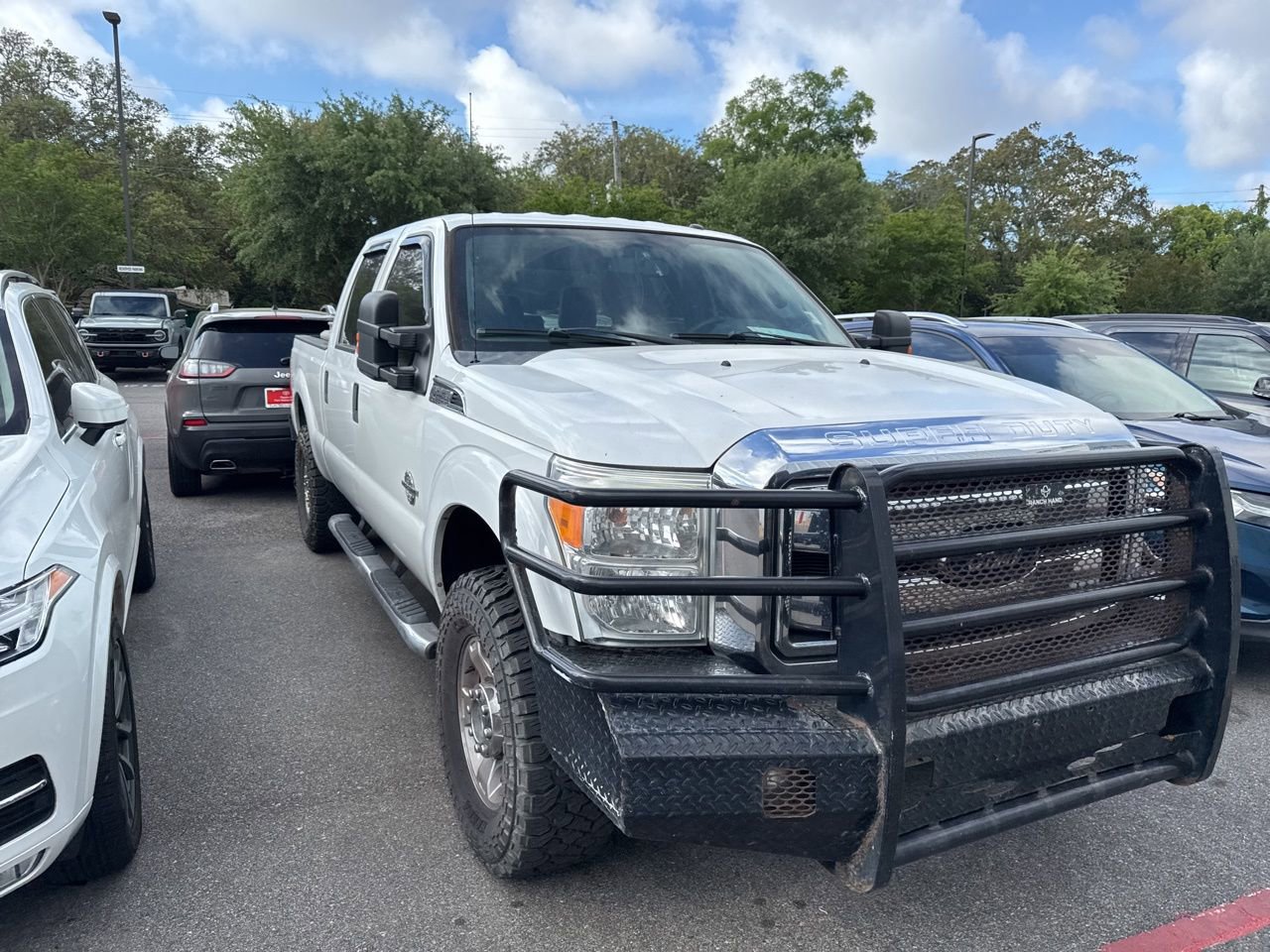 Used 2016 Ford F250 XLT w/ XLT Value Package AWD/4WD image 3