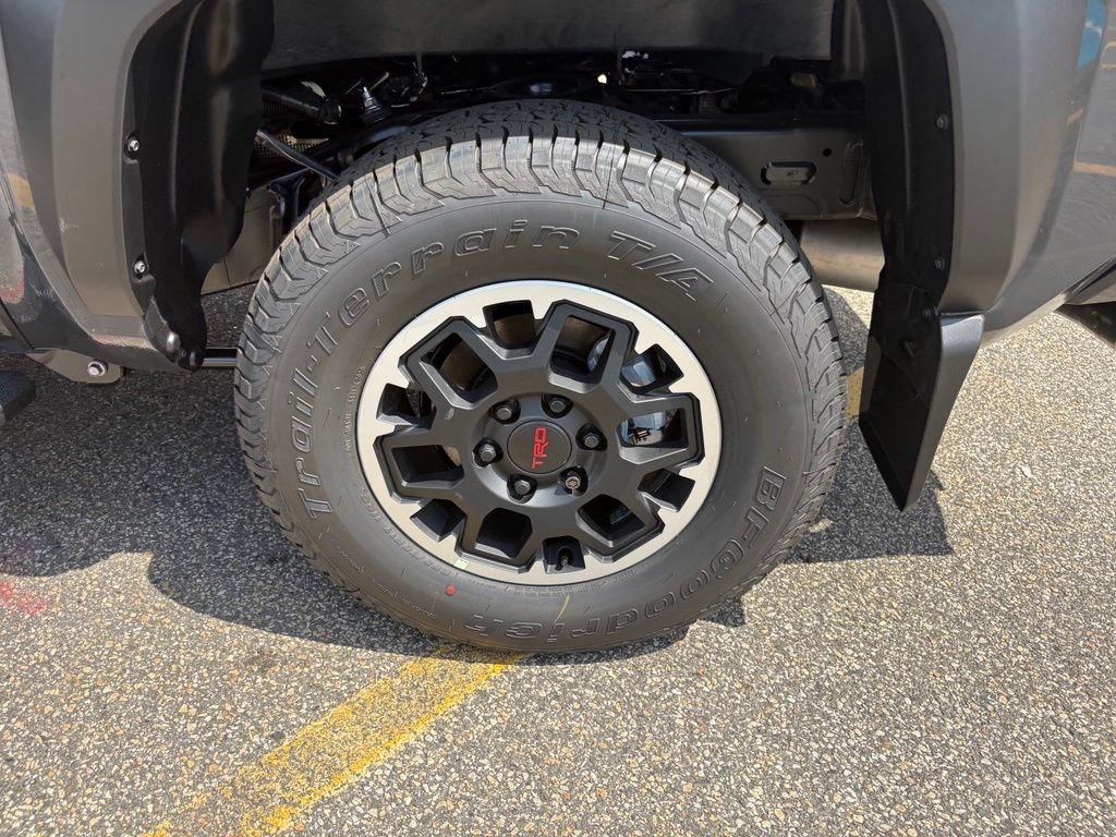 New 2026 Toyota Tacoma TRD Off-Road AWD/4WD image 30