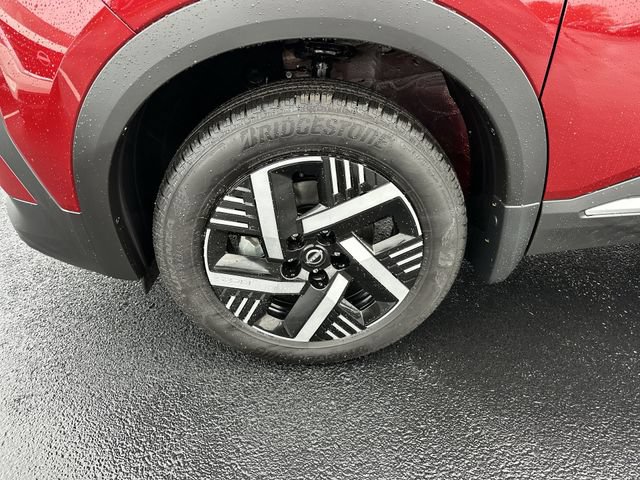 New 2026 Nissan Kicks SV AWD/4WD image 10