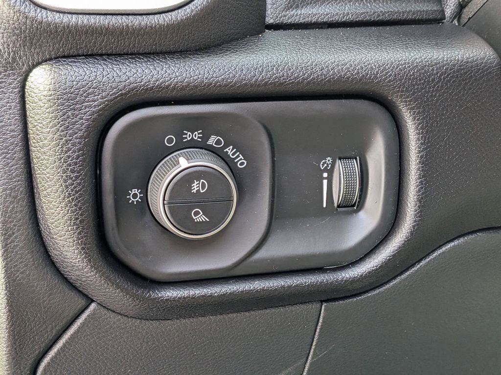 Certified 2022 RAM 3500 Big Horn w/ Level C Equiment Group image 14