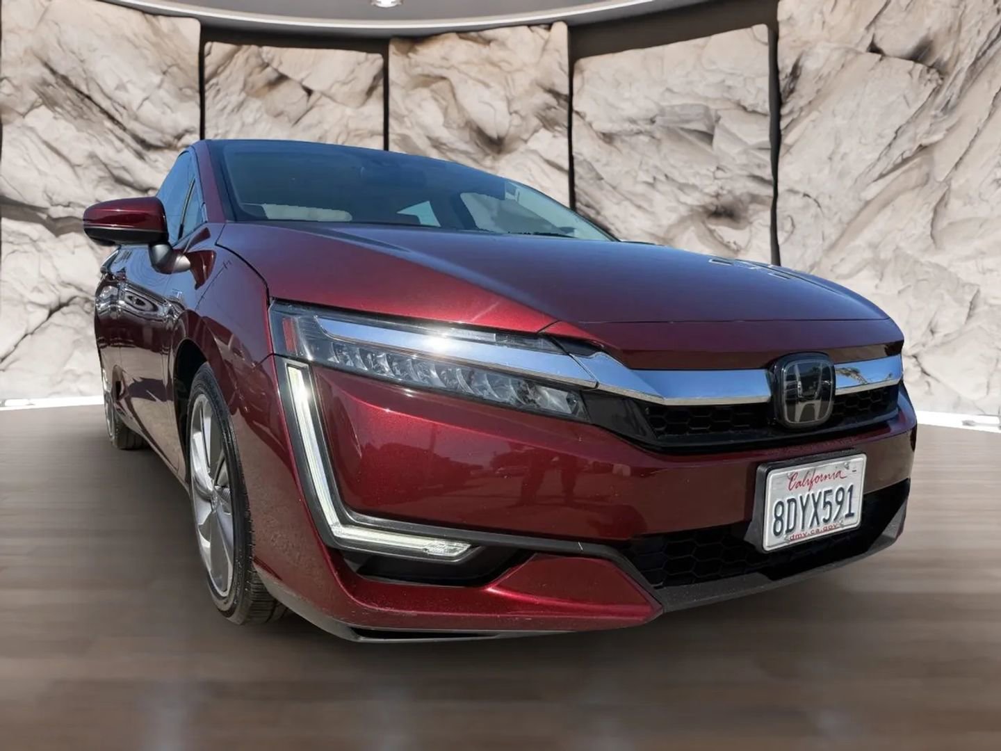 Used 2018 Honda Clarity Touring image 3