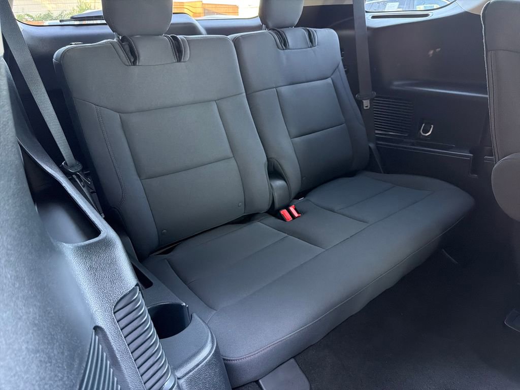 Used 2025 Ford Explorer Active image 37