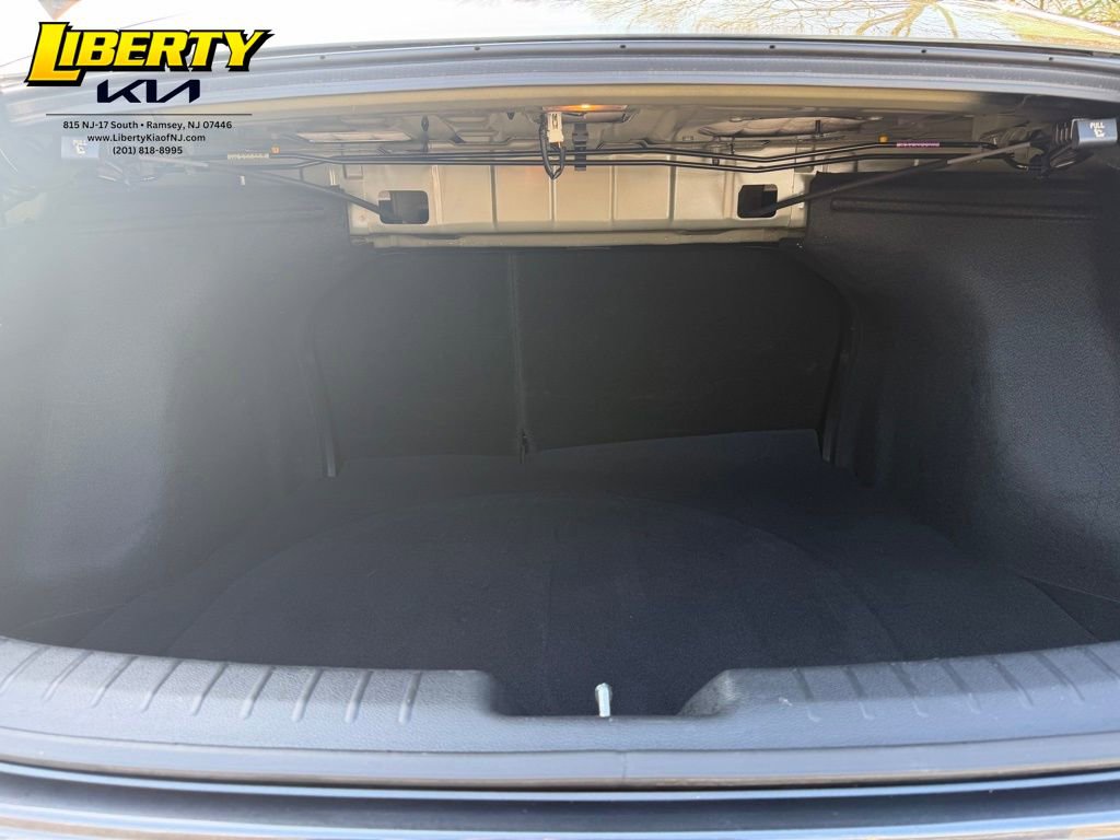 Used 2023 Kia Forte LXS image 11