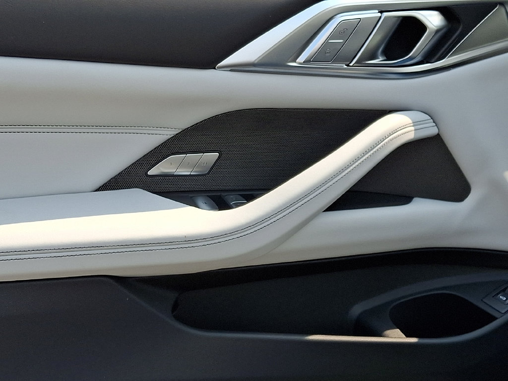 New 2027 BMW M4 xDrive Competition AWD/4WD image 10