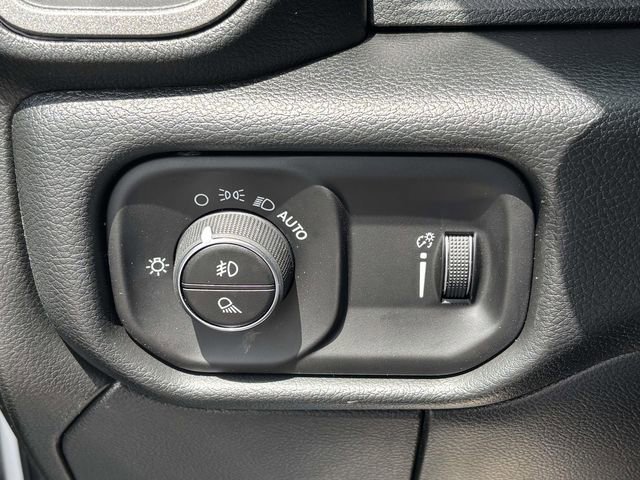 New 2026 RAM 3500 Tradesman AWD/4WD image 18