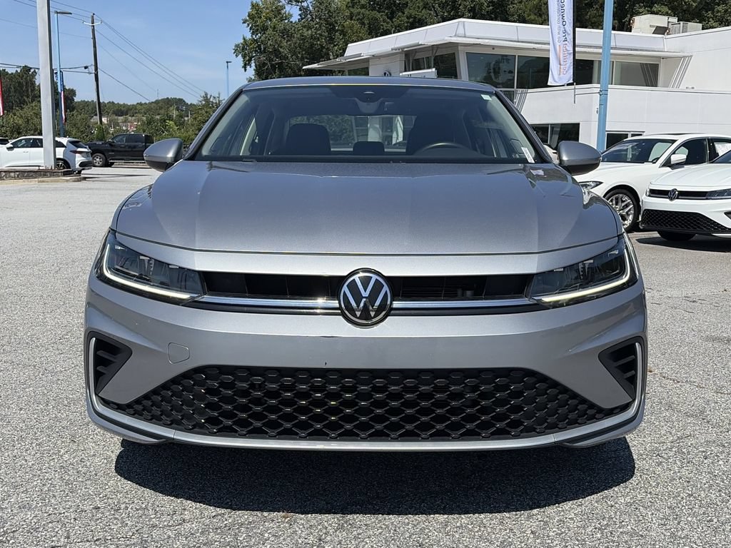 Used 2025 Volkswagen Jetta SE FWD image 24
