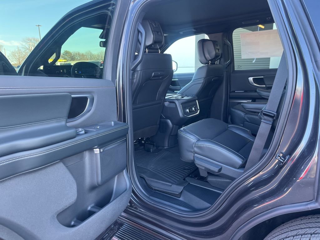 New 2026 Ford Expedition Platinum w/ Stealth Appearance Package image 25