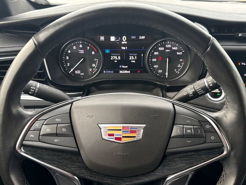 Certified 2022 Cadillac XT5 Premium Luxury w/ Technology Package image 6