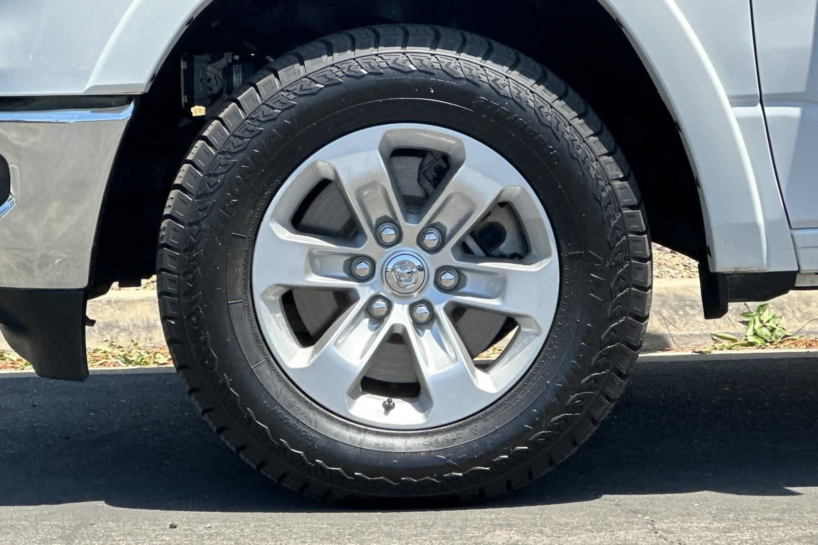 Used 2022 RAM 1500 Laramie AWD/4WD image 25