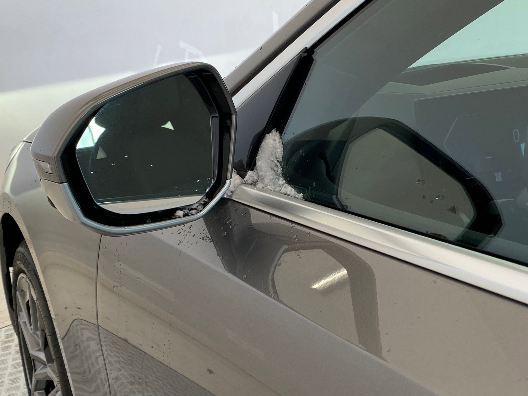 New 2026 BMW 530i xDrive w/ Premium Package image 22