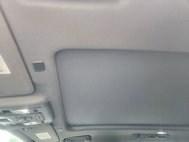 Used 2023 Chevrolet Tahoe LT w/ LT Signature Package image 25