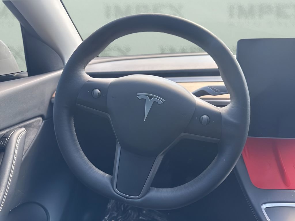 Used 2022 Tesla Model Y Long Range AWD/4WD image 14