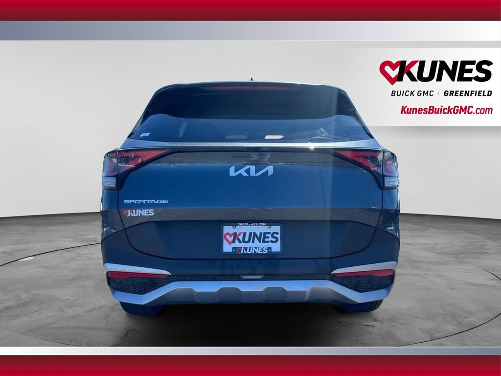 Used 2024 Kia Sportage LX FWD image 7