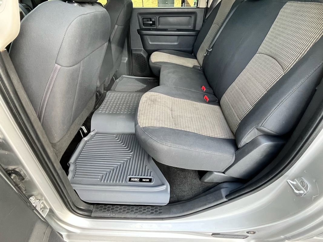 Used 2012 RAM 3500 ST w/ Chrome Appearance Group AWD/4WD image 13