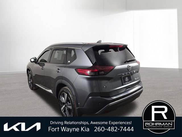 Used 2023 Nissan Rogue SL w/ SL Premium Package image 10