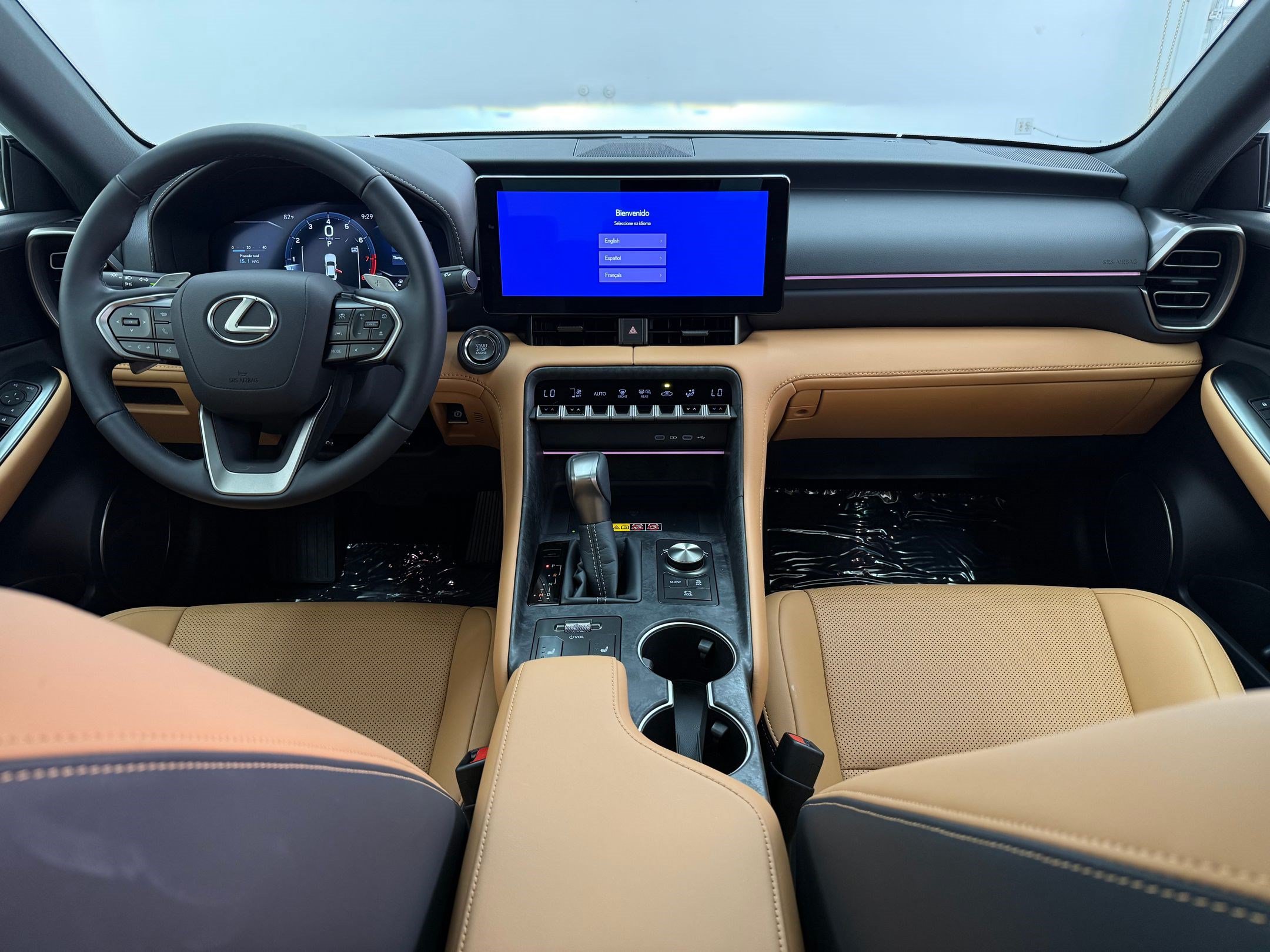 Used 2026 Lexus IS 350 F Sport w/ Accessory Package Z1 RWD image 12