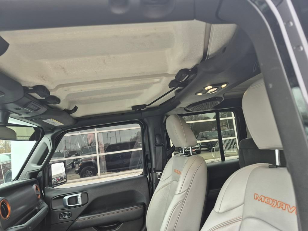 Used 2022 Jeep Gladiator Mojave w/ Cold Weather Group image 15