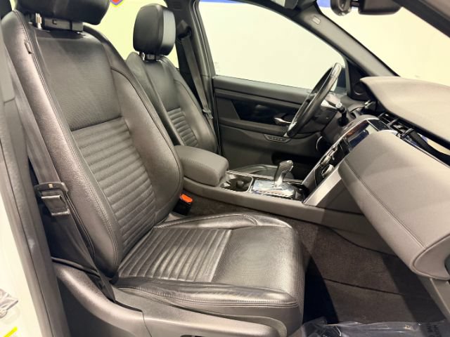 Used 2020 Land Rover Discovery Sport SE AWD/4WD image 40