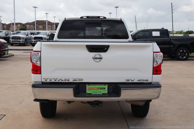 Used 2018 Nissan Titan SV AWD/4WD image 5