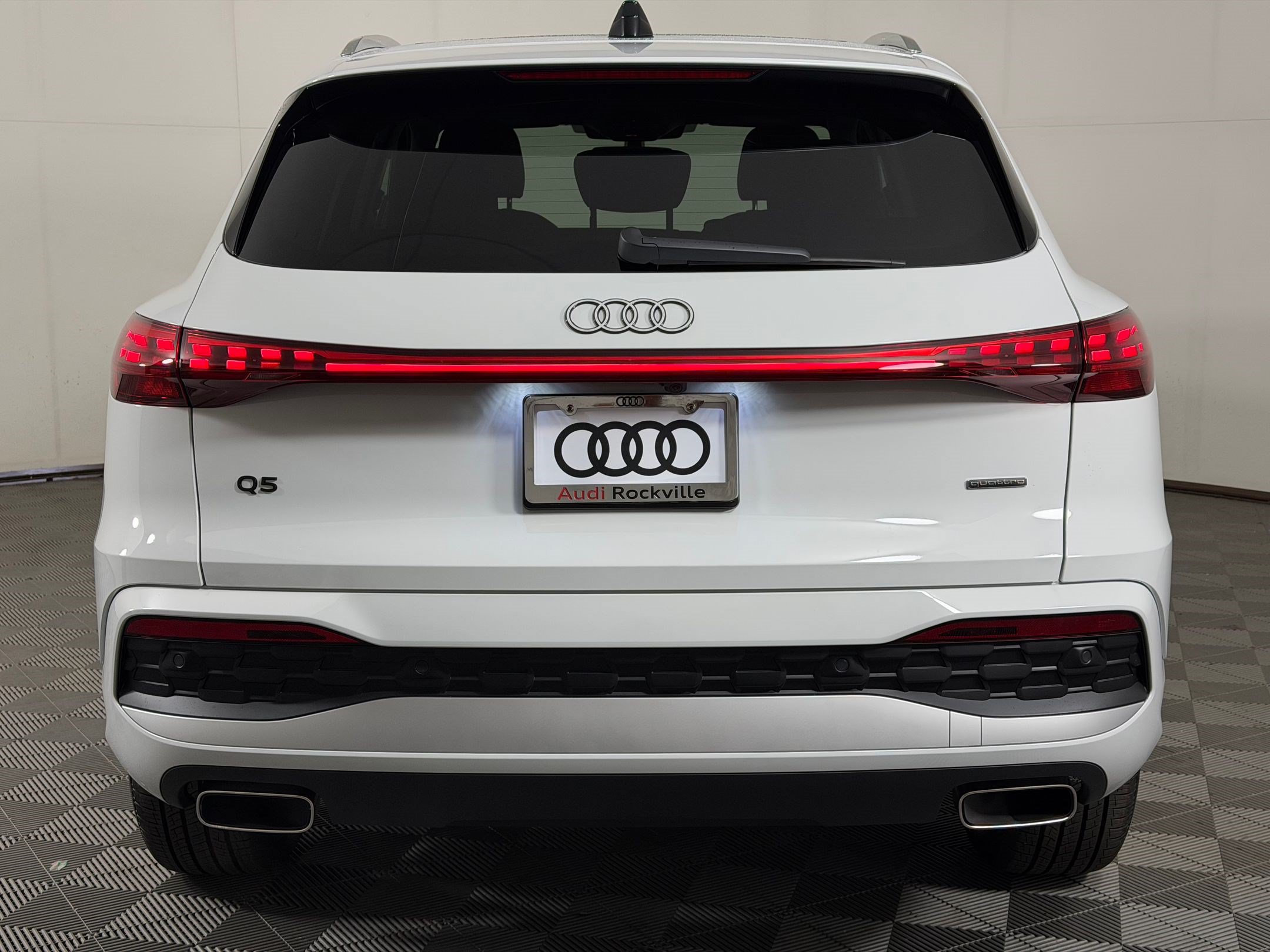 New 2026 Audi Q5 Premium Plus AWD/4WD image 10