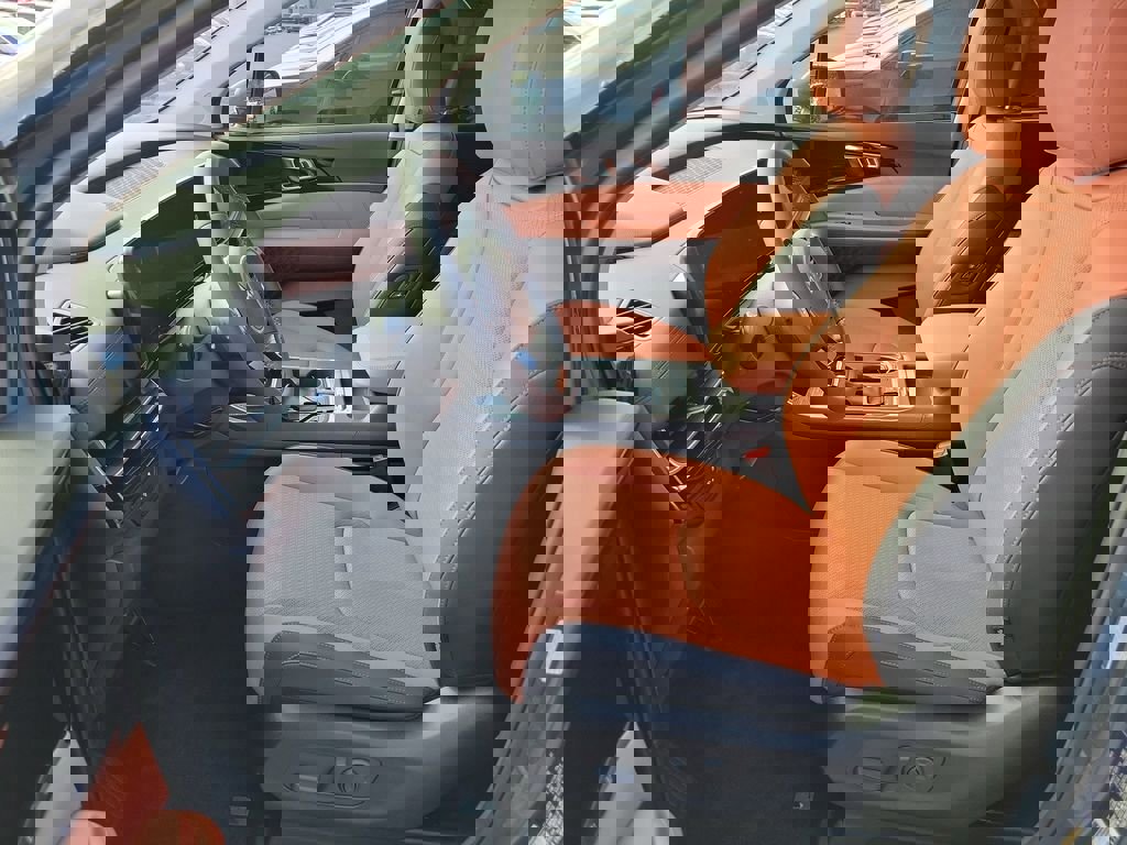 New 2026 Kia Carnival SX Prestige image 23