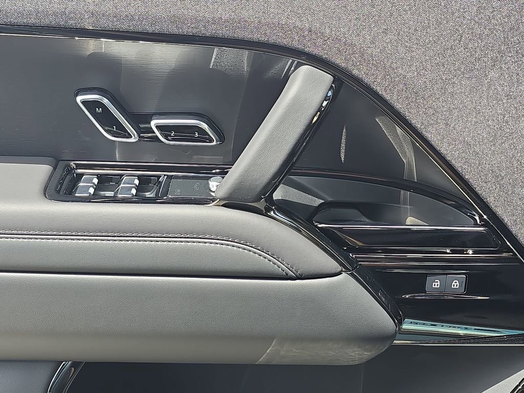 New 2026 Land Rover Range Rover Sport Dynamic SE AWD/4WD image 29