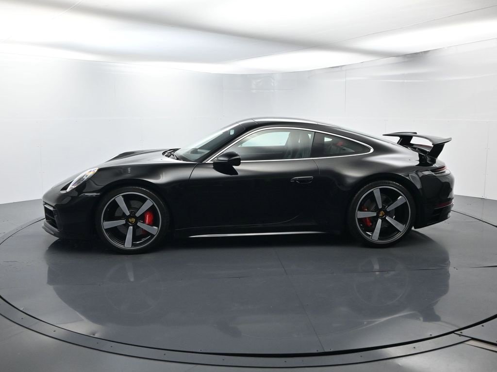 Used 2024 Porsche 911 Carrera S image 2