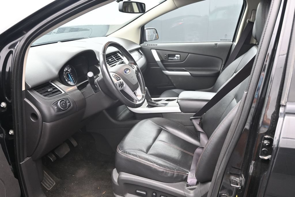 Used 2013 Ford Edge SEL FWD image 15