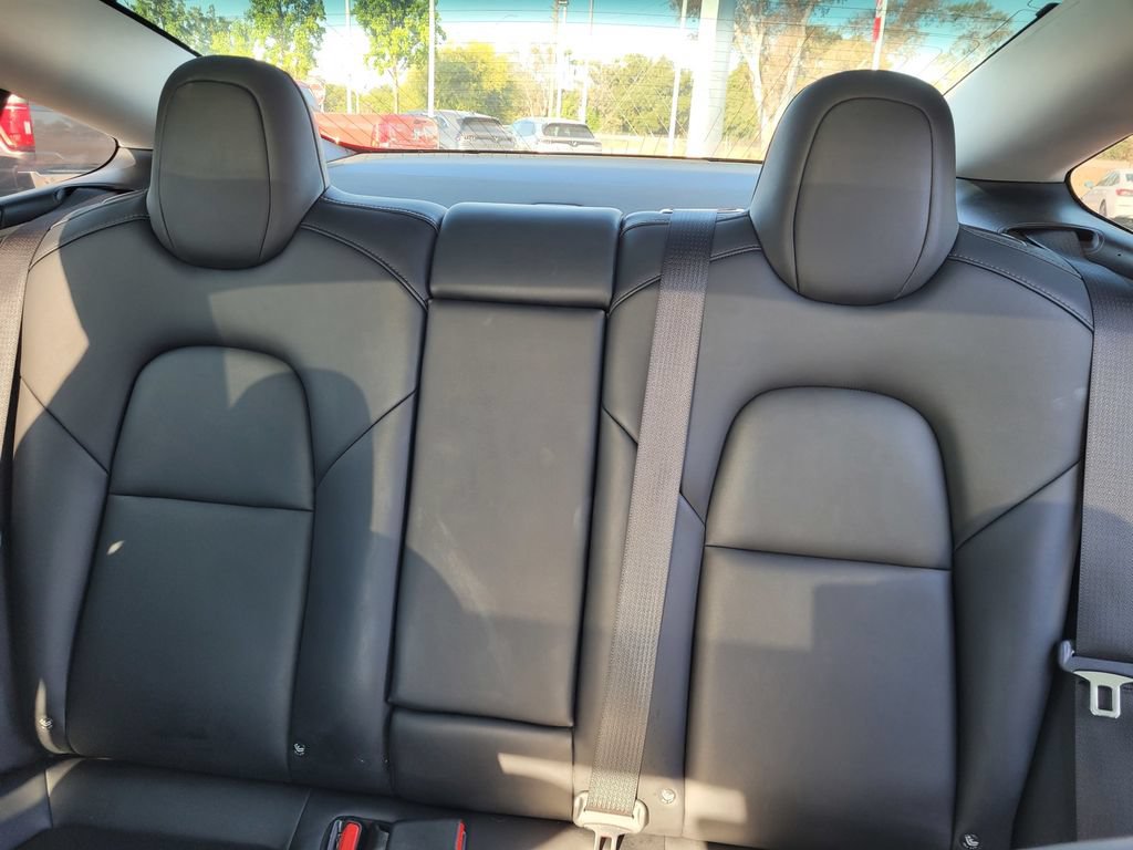 Used 2018 Tesla Model 3 Long Range AWD/4WD image 11