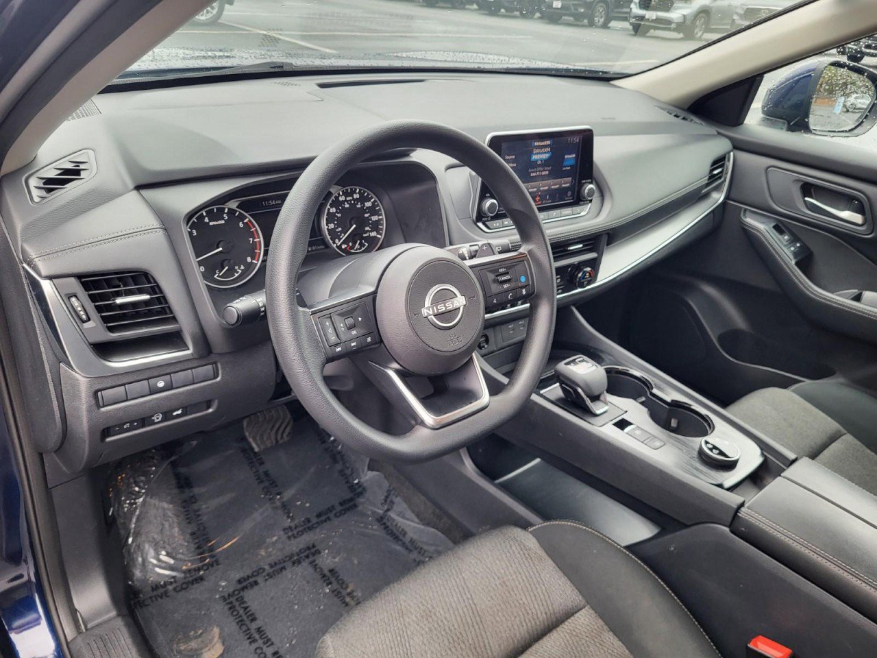 Used 2024 Nissan Rogue SV image 11