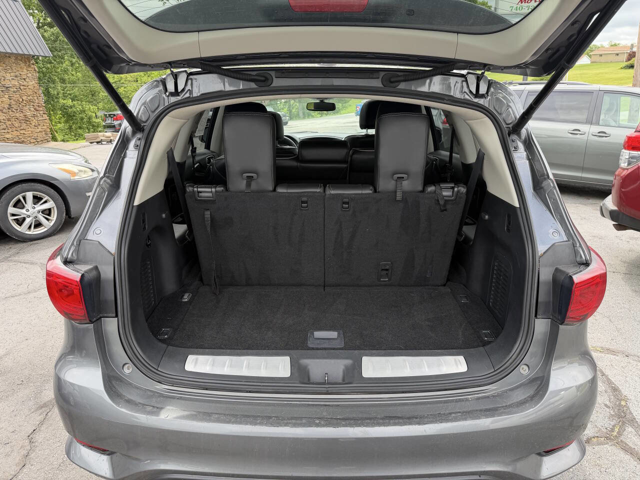 Used 2017 INFINITI QX60 Luxe AWD/4WD image 15