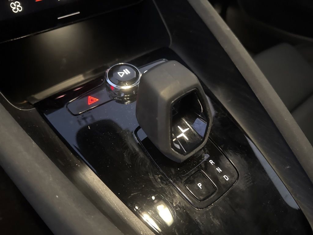 Used 2022 Polestar Polestar 2 Long Range Dual Motor w/ Performance Package image 7