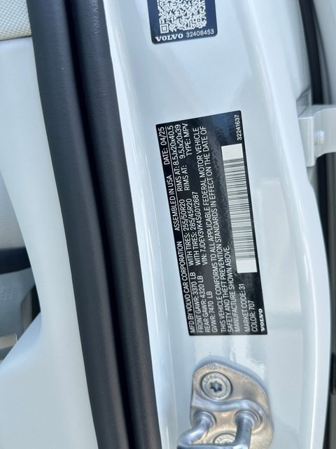 New 2025 Volvo EX90 Plus image 28