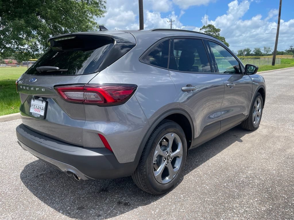 Used 2026 Ford Escape ST-Line FWD image 7