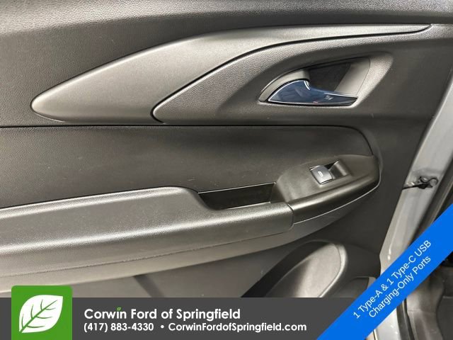 Used 2023 Chevrolet TrailBlazer RS w/ Technology Package image 19