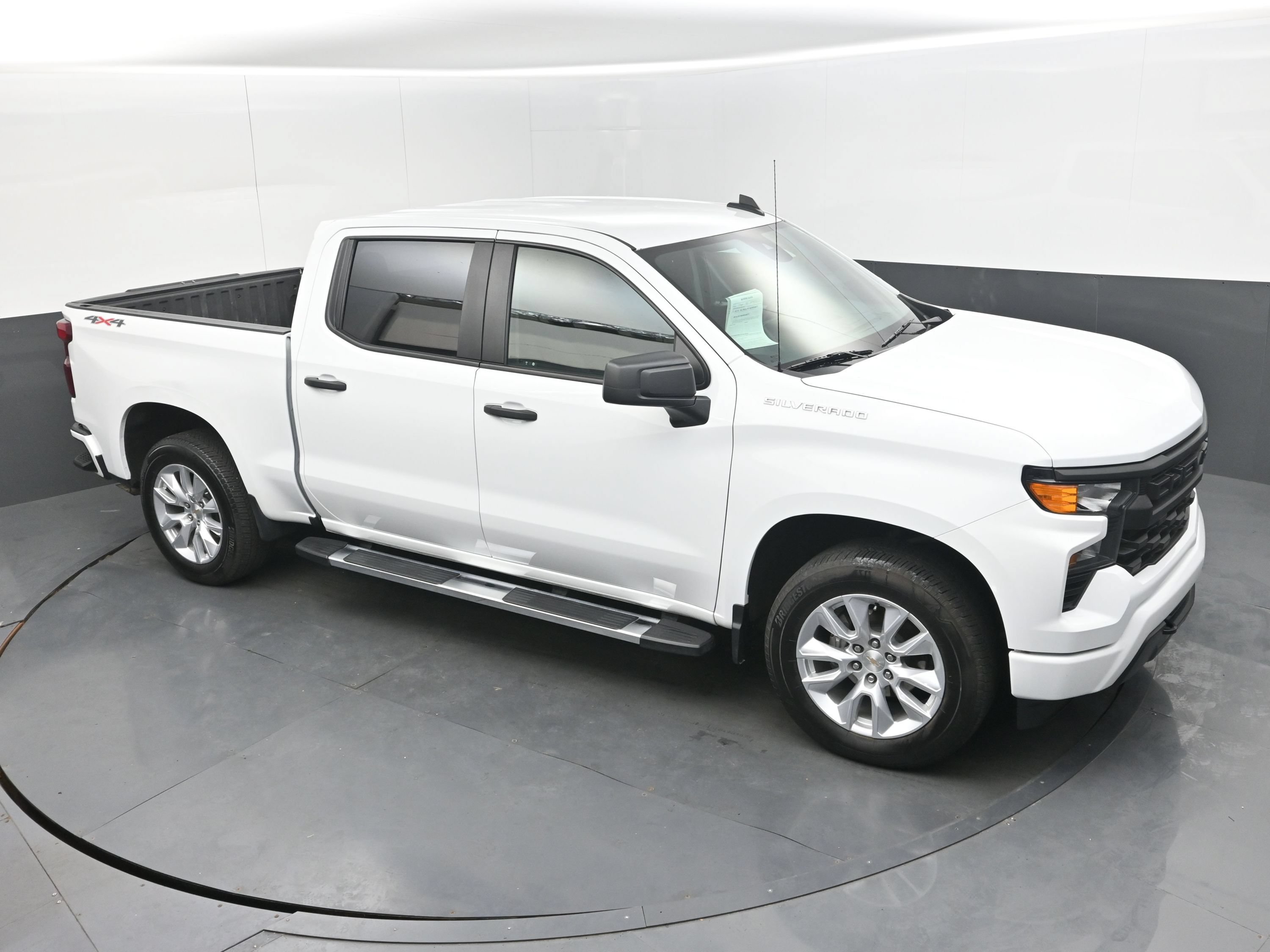 Used 2024 Chevrolet Silverado 1500 Custom AWD/4WD image 27