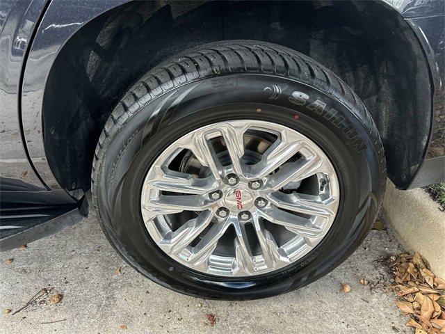 Used 2023 GMC Yukon SLT image 19