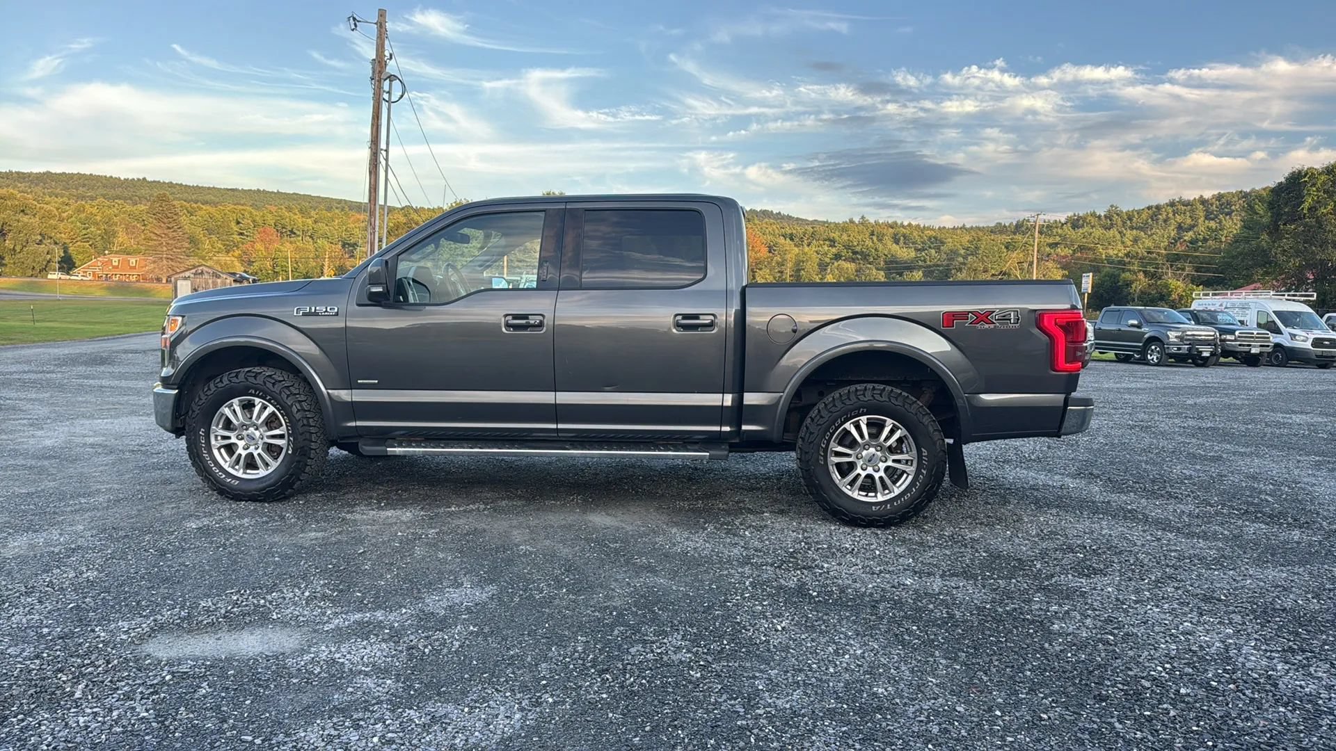 Used 2017 Ford F150 Lariat w/ Equipment Group 501A Mid AWD/4WD image 7