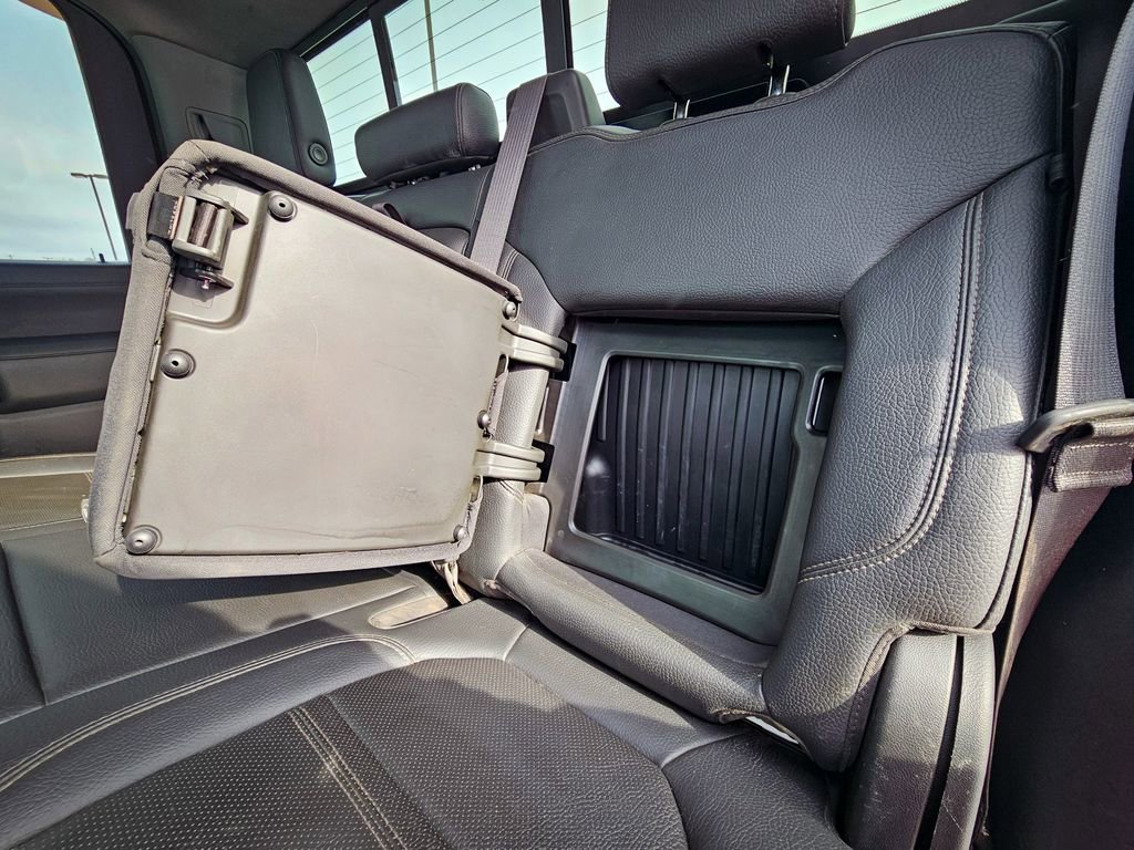 Used 2022 GMC Sierra 3500 Denali image 37